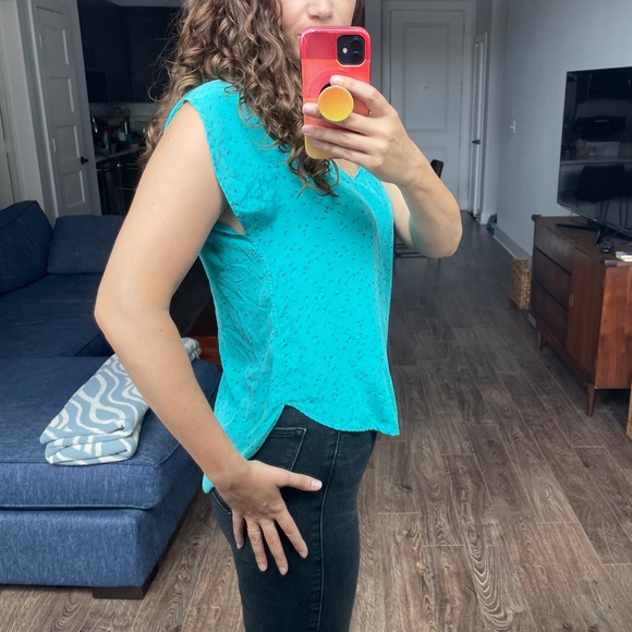 Beautiful silk top, S - Picture 7 of 9